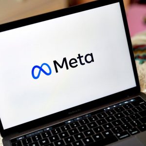 Former Facebook Exec on Meta's Market Cap Drop